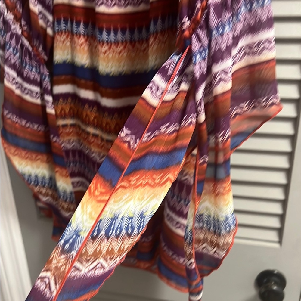 New Directions Colorful Patterned Blouse - Picture 4 of 6